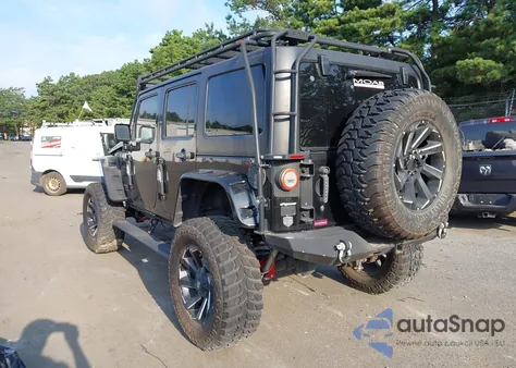 2017 Jeep Wrangler Unlimited Sport 4X4 from USA, damaged, VIN 1C4BJWDG4HL646622